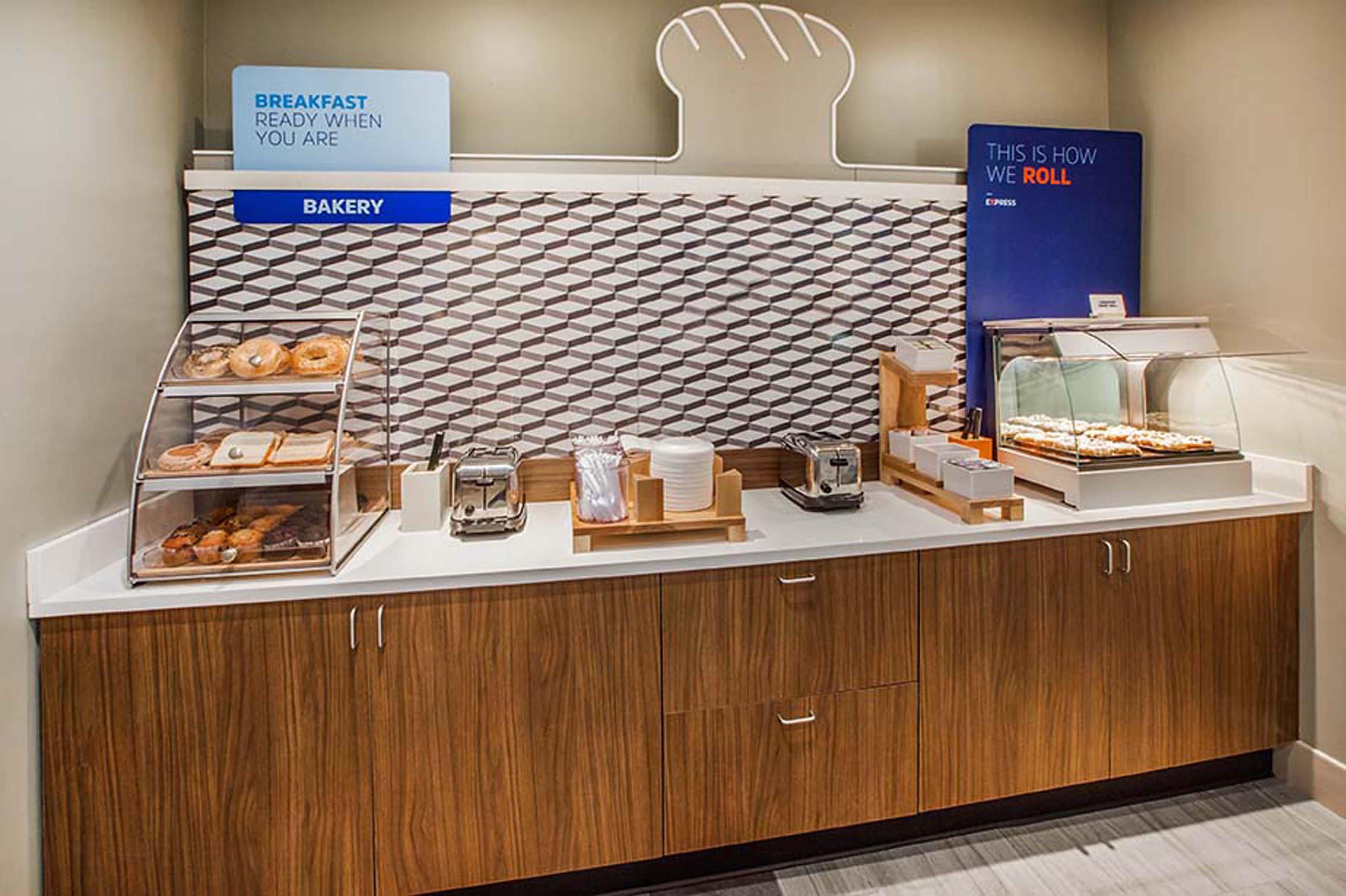 Holiday Inn Express & Suites Wheat Ridge-Denver West By Ihg Extérieur photo